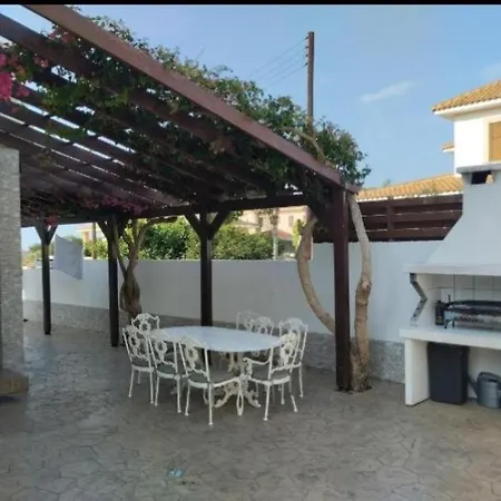 In Guest - Undefined Maison d'hôtes